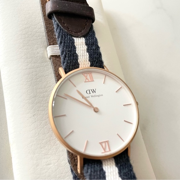 Daniel Wellington Watch in Rose Gold with a Navy Blue NATO Strap - Picture 2 of 5